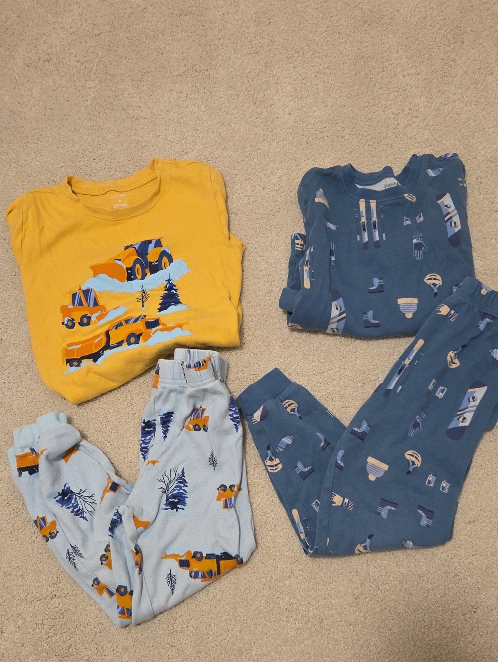 Pekkle 6T Winter Print Pajamas